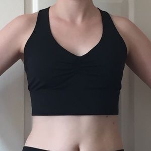 BNWT black Fabletics ‘Chantel’ sports bra, S-M